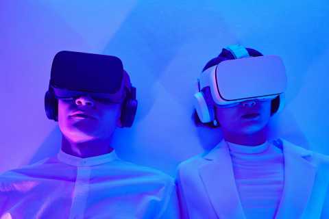 AI creativa: chi rischia davvero e come batterla? Ecco le nuove professioni individuate da CVapp